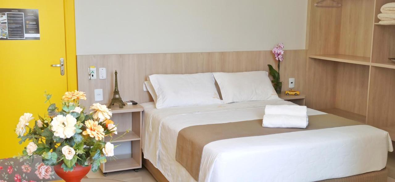 Hotel Pousada Familia De Nazare Кашоейра Паулиста Екстериор снимка
